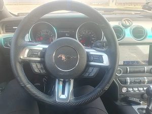 Vand Ford Mustang 2.3 Ecoboost, an fabricație 2019, aflat într-o stare excelentă, 56000 km in creste - imagine 5