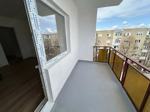 Vand apart.1 cam.situat in Micalaca,str.Vaslui,st. 50 mp,et.4 din 4,modern - imagine 7
