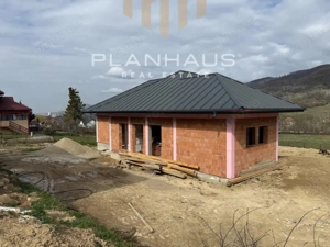 Casa individuala Tautii de Sus,zona rezidentiala,600 mp teren - imagine 3