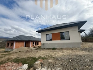 Casa individuala Tautii de Sus,zona rezidentiala,600 mp teren - imagine 4