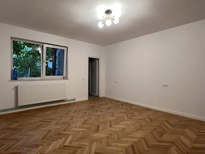 Casa de inchiriat proaspat renovata - imagine 13