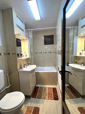 Apartament 2 camere decomandate   Micro 20, etaj 1, renovat - imagine 6