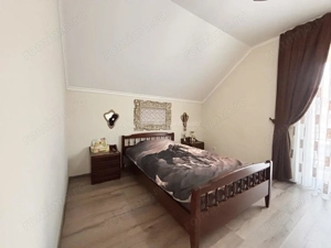 Casa cocheta de vanzare in Sanmartin – confort - stil si relaxare intr-un singur loc - imagine 10