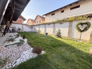 Casa cocheta de vanzare in Sanmartin – confort - stil si relaxare intr-un singur loc - imagine 16