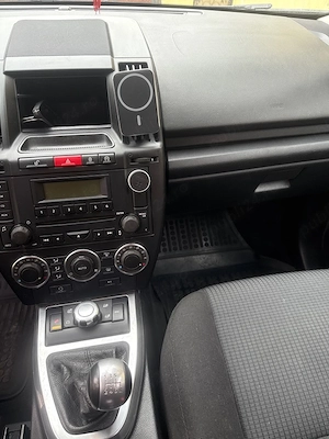 Land Rover Freelander 2 - imagine 6