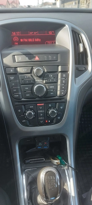 Opel Astra J 2016 1.4 turbo - imagine 10