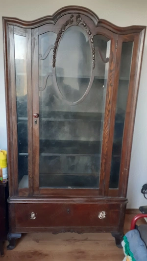 Vanzare vitrina