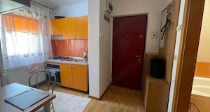 Garsonieră de vânzare G- ral Dragalina Petroșani  - imagine 5