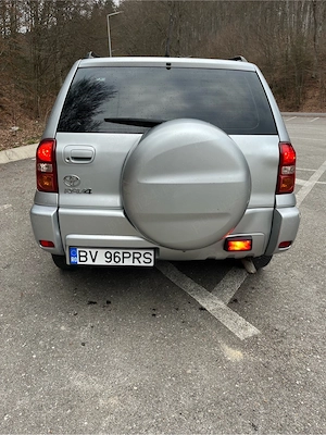 Toyota RAV 4 4x4 an 2005 masina  a fost intretinuta - imagine 5