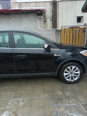 Ford kuga 2011 cutie automată  - imagine 2