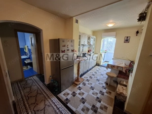 Aradului, 2 camere decomandate, et 3, centrala proprie