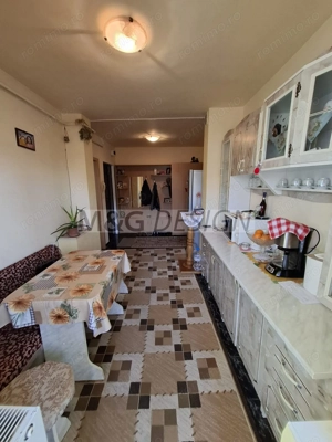 Aradului, 2 camere decomandate, et 3, centrala proprie - imagine 7