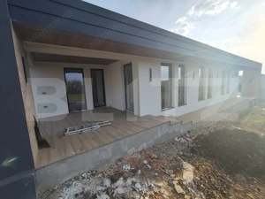 De vanzare casa moderna cu finisaje de lux pe un singur nivel situata in Cihei  - imagine 7