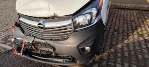 Dezmembrez / dezmembrari piese auto Opel vivaro 2 II an 2018 motor 1.6CDTI R9M450 151.300 km cutie  - imagine 2