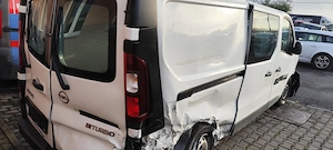 Dezmembrez / dezmembrari piese auto Opel vivaro 2 II an 2018 motor 1.6CDTI R9M450 151.300 km cutie  - imagine 7