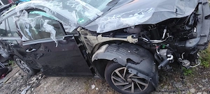 Dezmembrez / dezmembrari piese auto VW GOLF 7 VII 2.0TDI an 2017 motor DCY DCYA 126.668km cutie PGT  - imagine 6