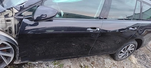 Dezmembrez / dezmembrari piese auto VW GOLF 7 VII 2.0TDI an 2017 motor DCY DCYA 126.668km cutie PGT  - imagine 2