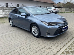 Toyota corolla hybrid - imagine 5