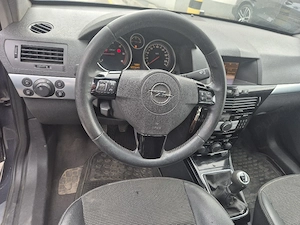 Vand Opel Astra H 1.7 cdti 110 cp an 2009 proprietar din 2020 fiscal pe loc. - imagine 2