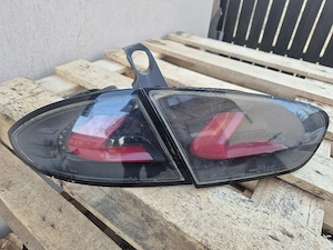 Vand stopuri led Seat Leon an 2010 unul este defect, trebuie schimbat un modul. - imagine 2