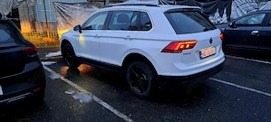 Volkswagen Tiguan 2.0 TDI  - imagine 8