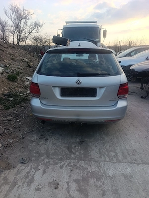 Dezmembrez Volkswagen Golf 6 - imagine 5