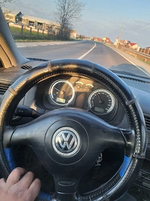Volkswagen bora motor 1.9 tdi 6 viteze  - imagine 2