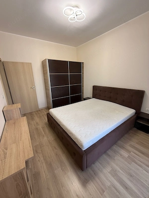 Închiriez apartament 2 camere - imagine 9