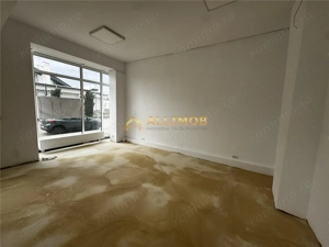 Spatiu comercial de 120 mp in Plopeni, zona cu vad .