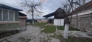 casa de vanzare pretul 40000 negociabil  - imagine 2