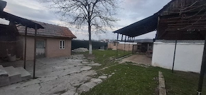 casa de vanzare pretul 40000 negociabil  - imagine 3