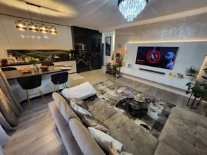 3 Camere. Etaj 1. Mobilat si utilat. 2 locuri de parcare. 2 Bai. 2 Balcoane