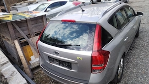 Kia Ceed 1,6 diesel  - imagine 4