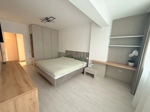 Garsonieră modernă, complet mobilată   prima închiriere