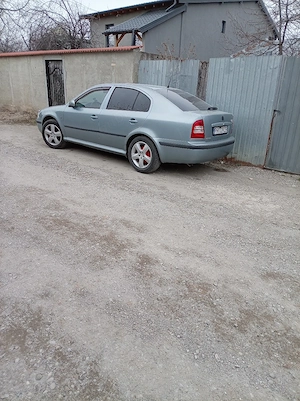 vand Skoda Octavia tour oferta specială 