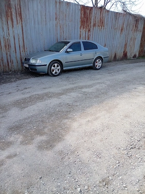 vand Skoda Octavia tour oferta specială 