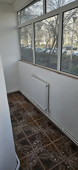 vand  inchiriez garsoniera 9mai - imagine 4