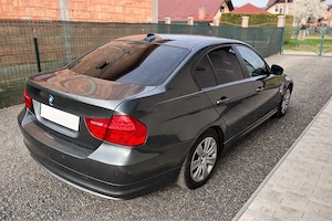 BMW Seria 3, Model E90 320D, 2011 - imagine 2