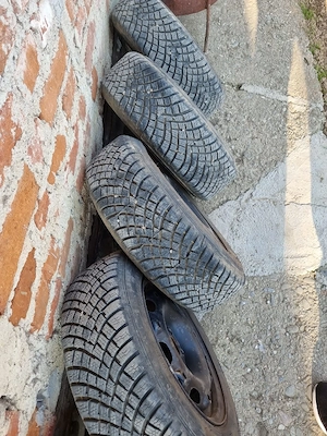 Vand cauciucuri de iarna cu jante - imagine 4