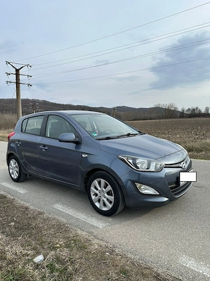 Hyundai I20 1.2 benzina 2013 - imagine 3