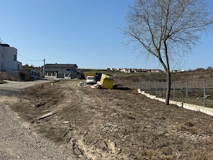 Vând teren zona Paleus Resort 640 mp, la 100 m de asfalt - imagine 2