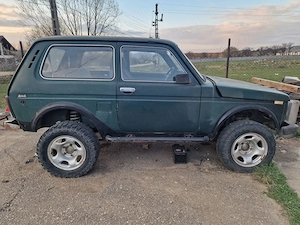 Lada Niva. Negociabil - imagine 2