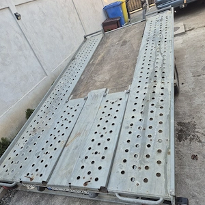 Vând platforma pongratz