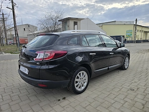 renault megane Euro 5 - imagine 4