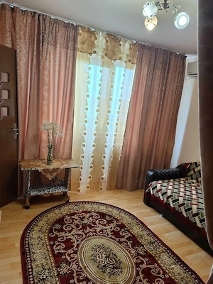 Vând Garsonieră , în Șoseaua Pantelimon, lângă Parcul Morarilor