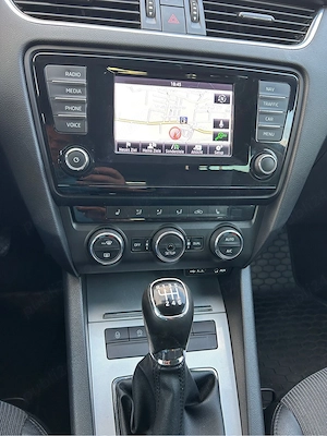 skoda octavia 2015 - imagine 8