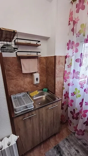 Garsoniera de vanzare zona INEL 2, MOBILATA UTILATA - imagine 4