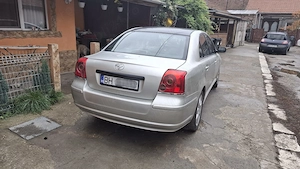 Toyota Avensis 2.0 D4D T25 - imagine 2