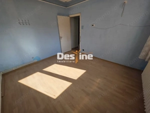 APARTAMENT 2 CAMERE, DECOMANDAT,  MIRCEA CEL BATRAN, 69.990 EURO - imagine 2