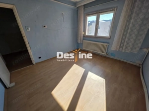 APARTAMENT 2 CAMERE, DECOMANDAT,  MIRCEA CEL BATRAN, 69.990 EURO - imagine 5